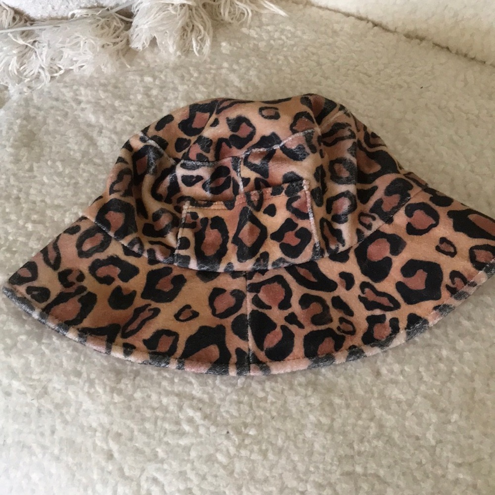Lack of Color Leopard bucket hat
